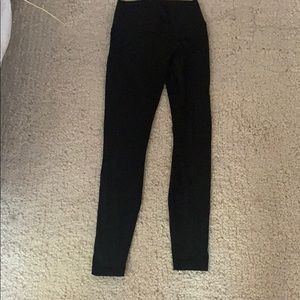 Black lululemon leggings